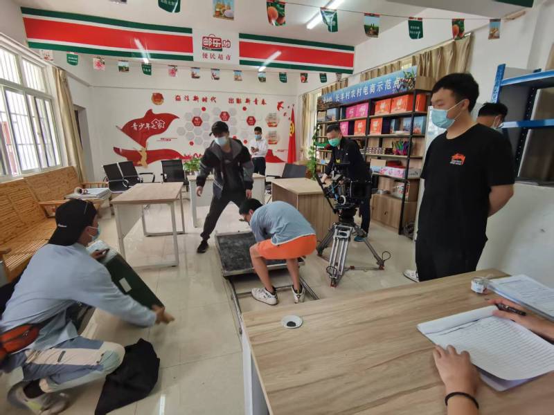 公安县广告片拍摄公司：极简主义践行者，少即是多的视觉哲学